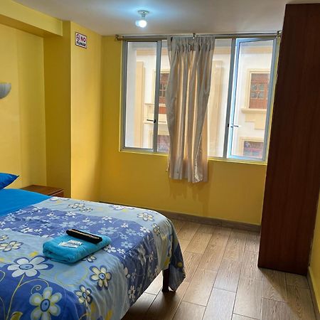 Hotel Residencial Miraflores Loja Exterior photo